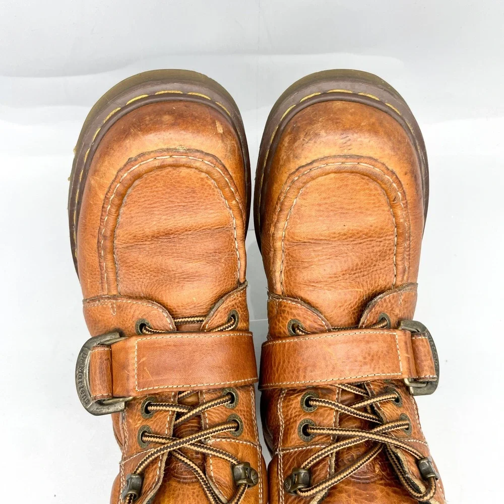 VTG Dr Martens 9444 Mens 9/ 10 Brown Leather Buckle Strap Moc Toe Boots MIE Y2K